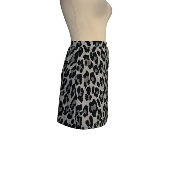Olivia Rae gray back leopard print pull on mini skirt size Large - Picture 6 of 12